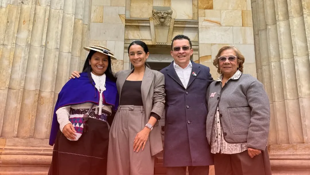 Esposa del diputado Walter Salas  a la UTL  de Alejandro Toro