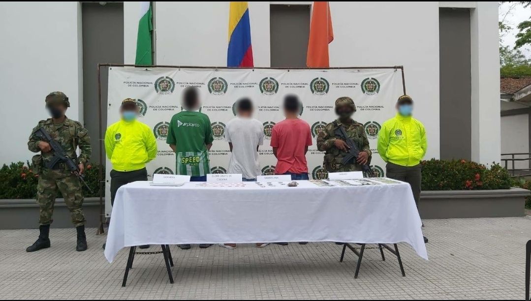 Por tráfico de drogas, cuatro personas fueron capturadas