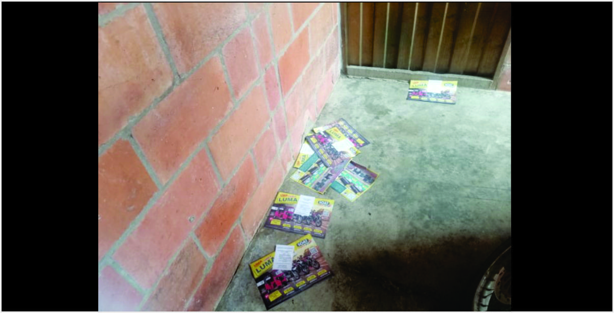 ¿Basura o publicidad? Queja por volantes tirados en viviendas