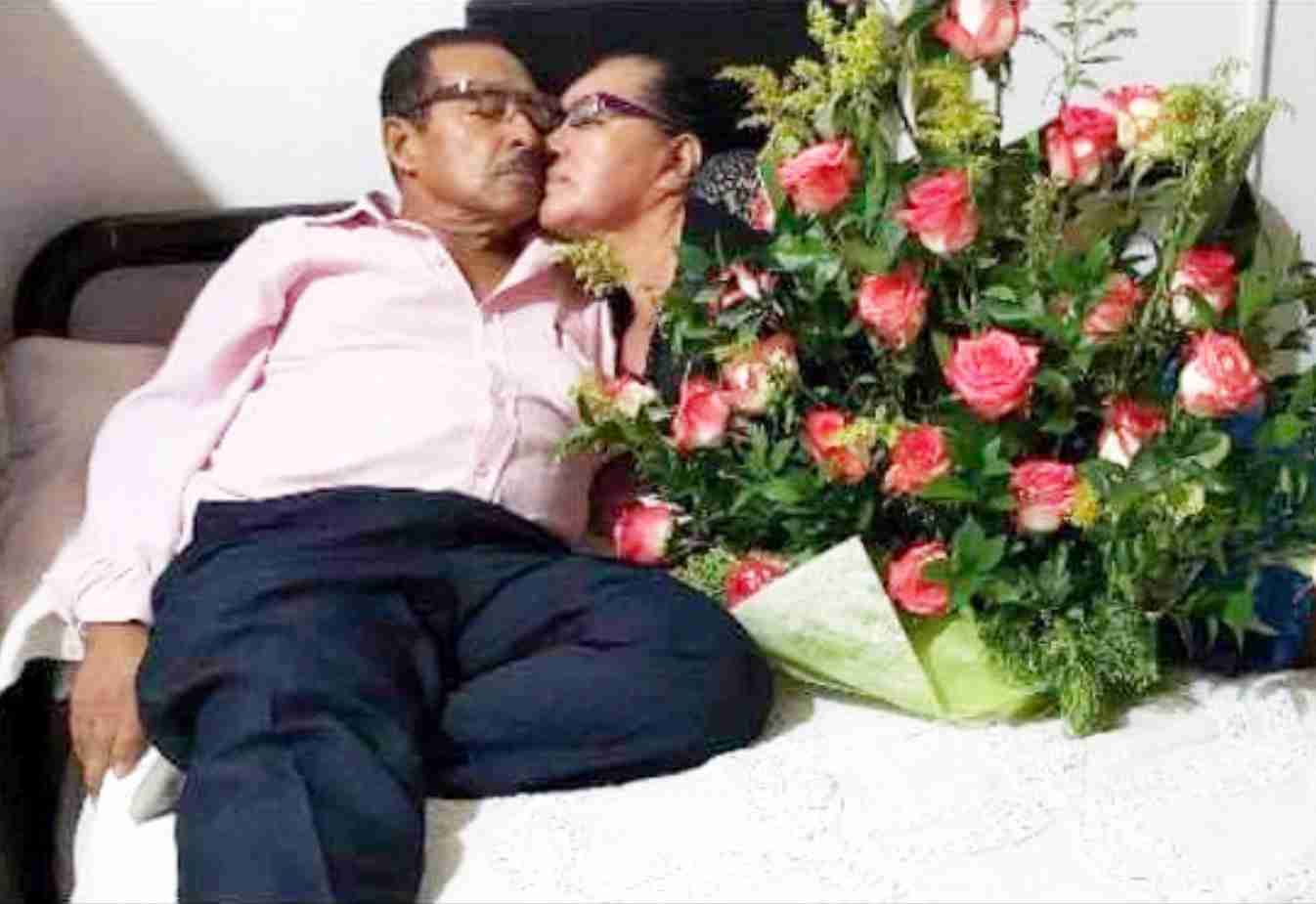 bodas-de-oro-covid-no-los-separo-la-chiva-de-uraba 4