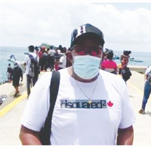migrantes-cuba-haiti-necocli-la-chiva-de-uraba 3