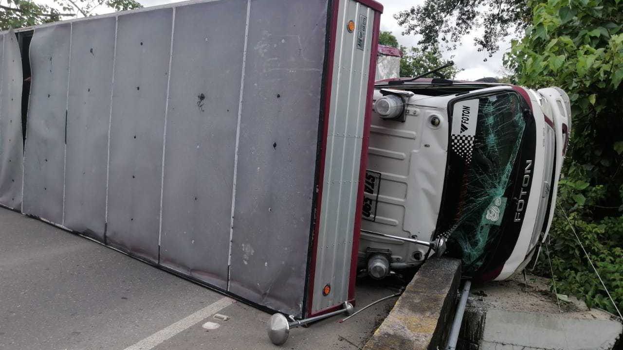 accidente-de-transito-en-uraba-via-mutata-chigorodo-la-chiva-de-uraba 6
