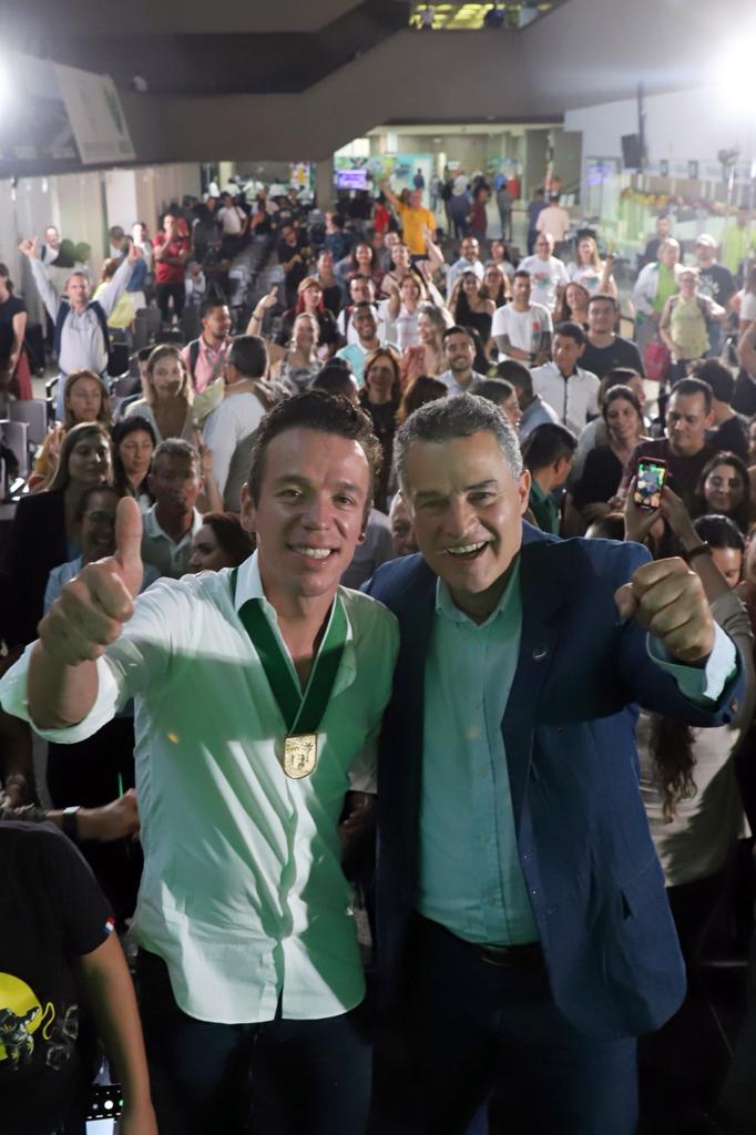 Rigoberto Urán recibió  el Escudo de Antioquia categoría Oro