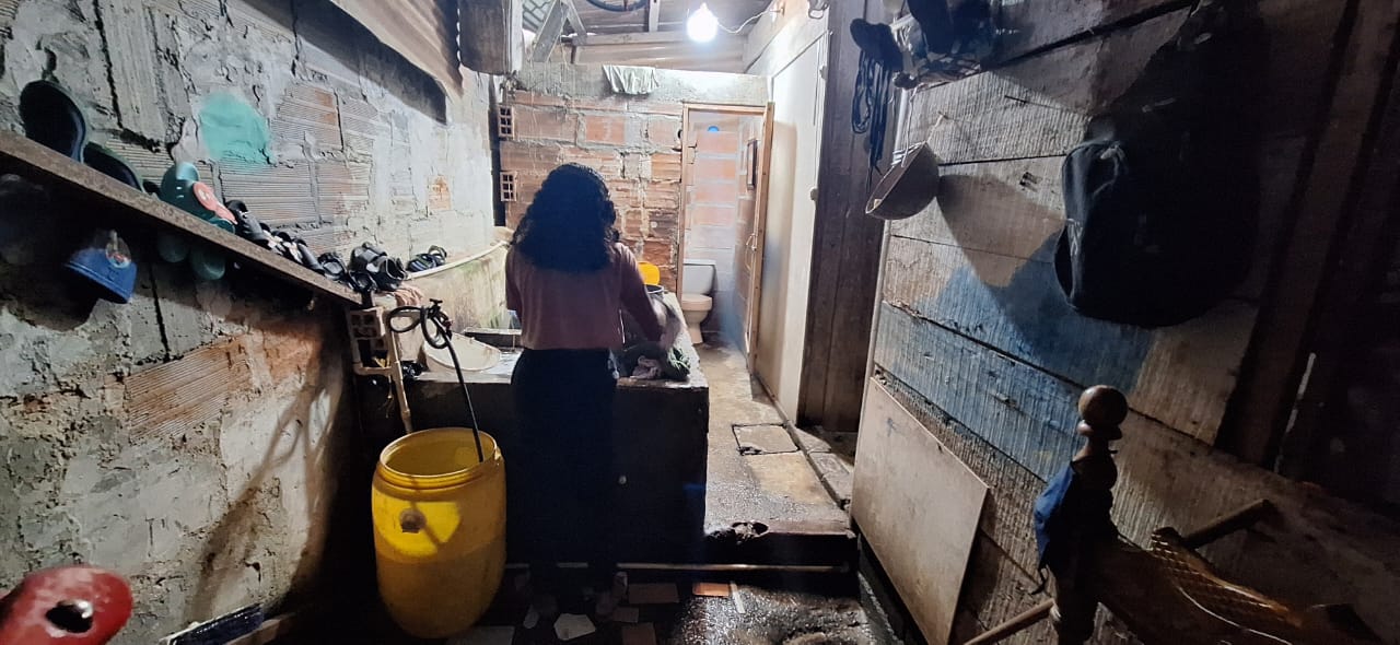EN BÚSQUEDA DE LA VIDA DIGNA PARA EL ZAPATERO DEL BARRIO OBRERO