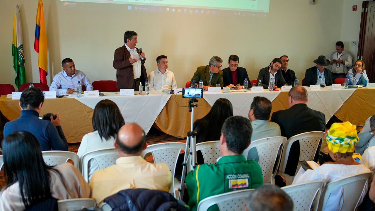 Gobierno ratificó interés de desarrollar proyectos con organizaciones comunales