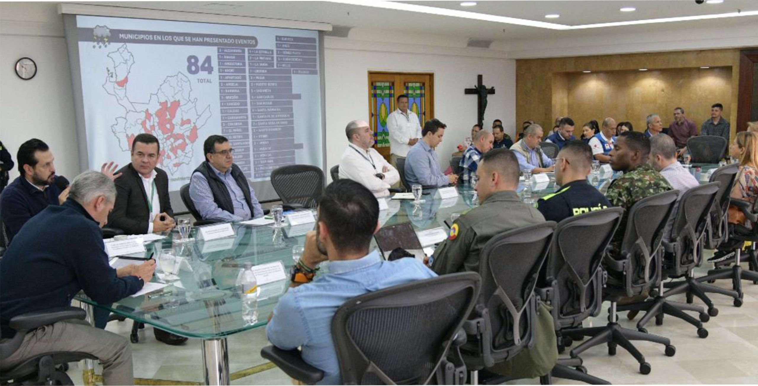 Máxima alerta ante temporada de lluvias bajo la influencia del fenómeno de La Niña 2024 en Antioquia