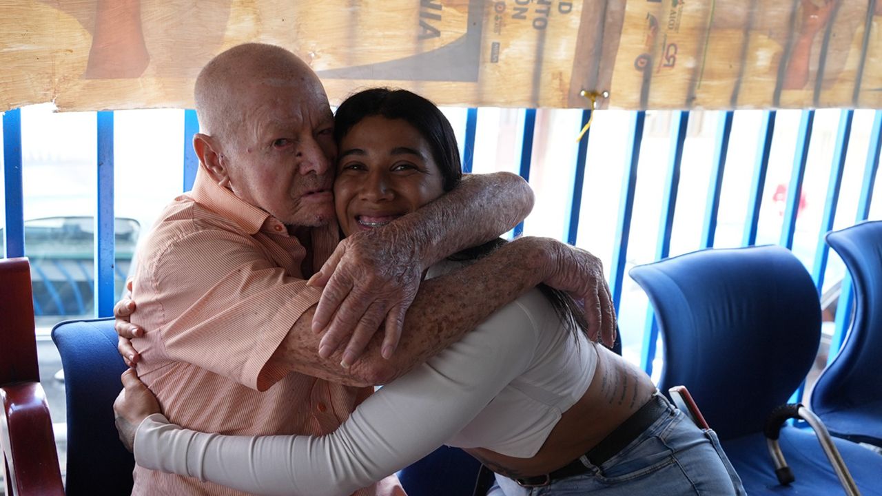 Libre la primera mujer que cumplió condena con servicios comunitarios