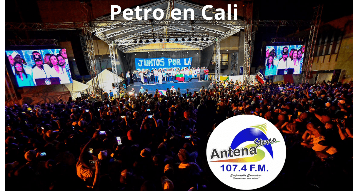 Petro firma decreto para Consulta Popular, pero lo condiciona al futuro de la Reforma Laboral