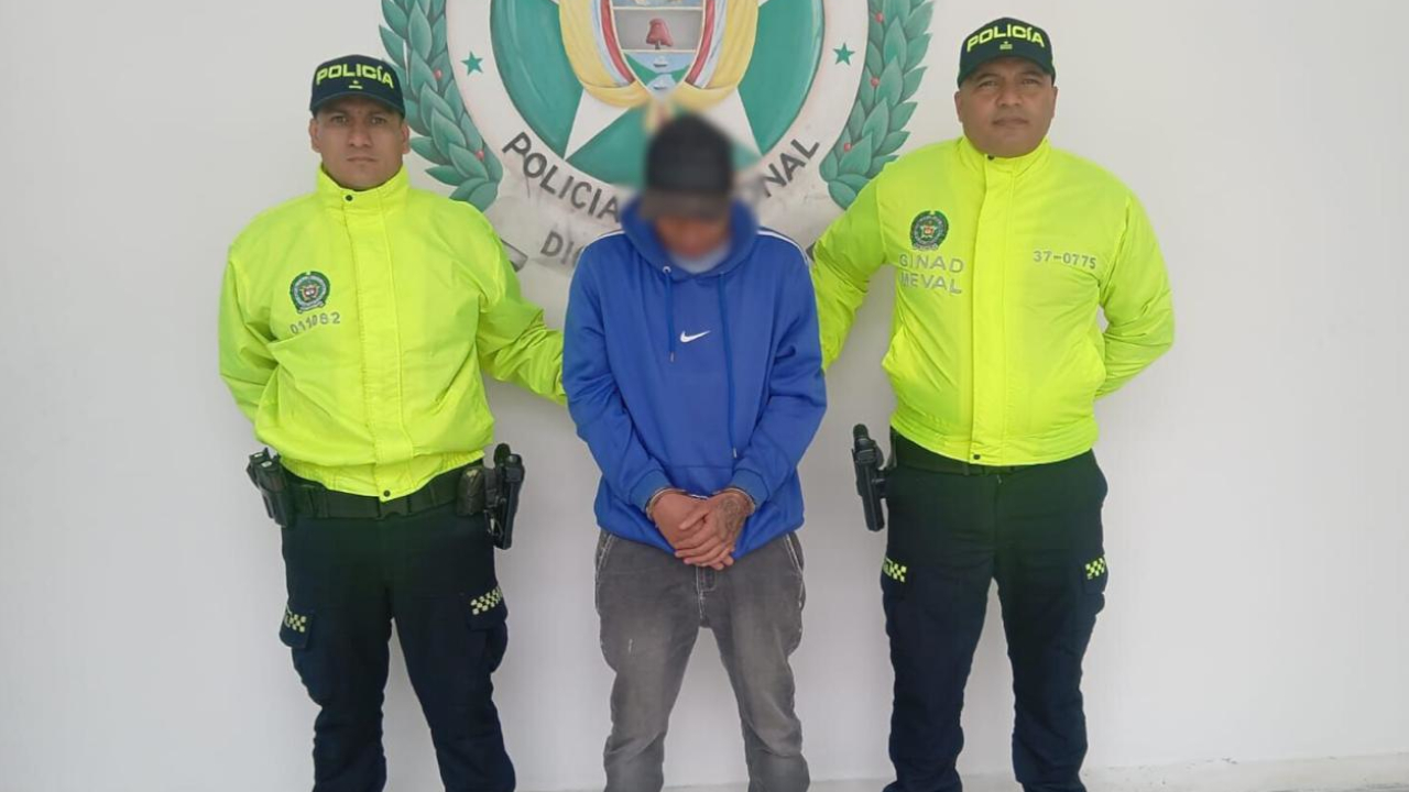 Hombre que habría asesinado a su hijo  fue capturado cuando lo visitaba en el cementerio